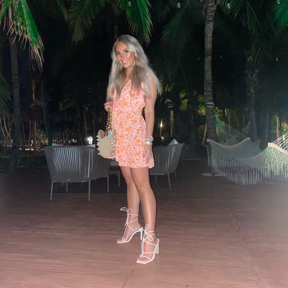 Meet your Posher, Lexi - Picture 2 of 2